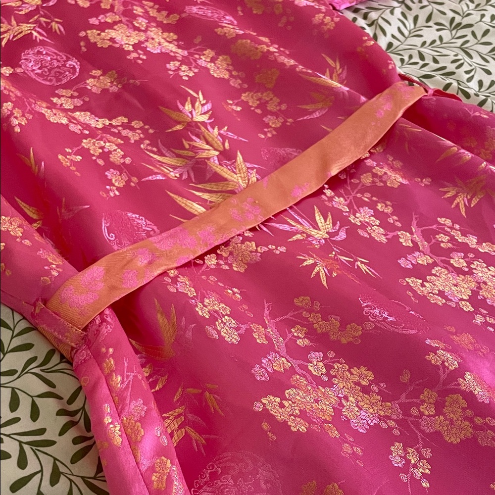 Pink Satin Kimono Robe Traditional with Gold Bamboo & Floral Print - Picture 9 of 11